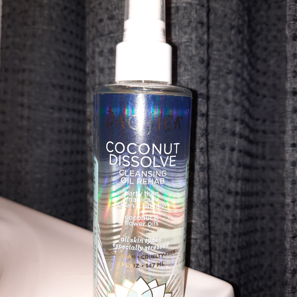 Pacifica coconut dissolve rehab oil